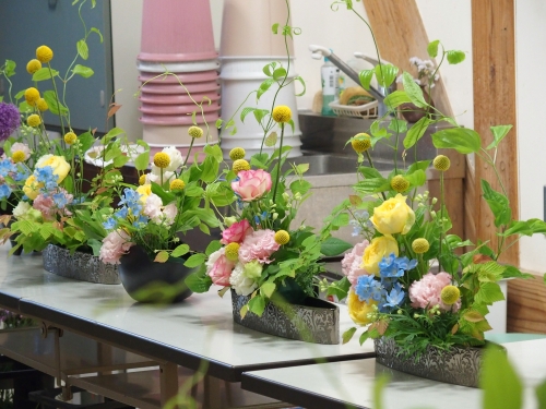 フラワーアレンジ5月.JPG